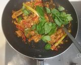Gambar langkah 3 resipi Nasi Bakar Tuna Cili Basil.