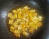 A picture of step 4 of Paneer green peas methi malai.