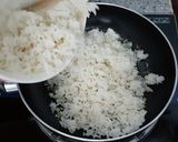 Hình bước làm 7 của món Cơm chiên trứng