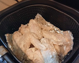 Foto langkah ke 4 dari resep Gai tod (ไก่ทอด) - ayam goreng Thailand.