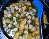 Foto langkah ke 9 dari resep Lodeh Tahu Tempe Pedas(Jangan Lombok).