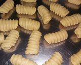 A picture of step 6 of Jaggery kulkuls.