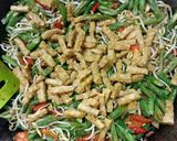 Foto langkah ke 3 dari resep Oseng-oseng Tauge Tempe Kacang Panjang.