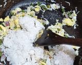 Foto langkah ke 5 dari resep Nasi goreng teri medan Cabai ijo.