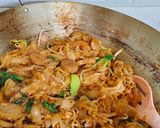 Foto langkah ke 4 dari resep Kwetiau Goreng.
