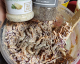 Foto del paso 3 de la receta: Ensalada para tacos de camarón