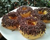 Foto langkah ke 8 dari resep Donat tanpa telur.