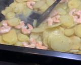 Foto del paso 6 de la receta: Langostinos sabrosos con patatas