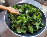 Foto del paso 3 de la receta: Suprema rellena de espinaca con salsa de morrón