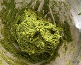 પાલક ફુદીના સેવ (Palak Pudina Sev Recipe In Gujarati) રેસીપી સ્ટેપ2ફોટો