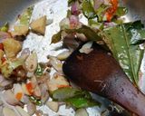 Foto langkah ke 3 dari resep Nasi Bakar Cumi Asin.
