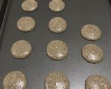 Foto langkah ke 6 dari resep OREO FRENCH OAT MACARON with TIRAMISU BUTTERCREAM.