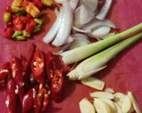 Foto langkah ke 2 dari resep Nasi liwet teri pedas.