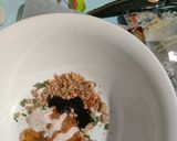 Foto langkah ke 2 dari resep Mie (instant) Kuah Susu.