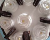 A picture of step 4 of Oreo cake.