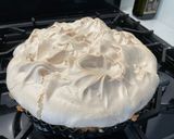A picture of step 9 of Lemon meringue pie.
