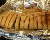 Foto langkah ke 4 dari resep Garlic Bread Super Yummy.