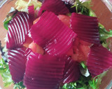Foto del paso 3 de la receta: Ensalada mezclum con palmitos y remolacha 🥗
