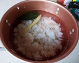 Foto langkah ke 1 dari resep Bubur Nasi Leftover.