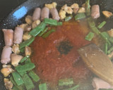 Foto del paso 3 de la receta: Paella rápida de salchichas y pollo