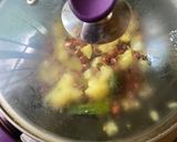 A picture of step 5 of Chana Masala.