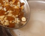 मखाना खीर (Makhana kheer recipe in hindi) रेसिपी चरण 5 फोटो