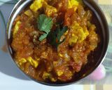 A picture of step 5 of Turmeric paneer.