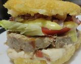 Foto del paso 12 de la receta: Arepa rellena de fiambre de pollo casero🫓🥙🥯