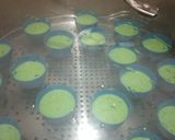 Foto langkah ke 5 dari resep Kue talam tepung beras pandan.