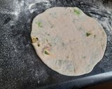 A picture of step 4 of Broccoli paratha.