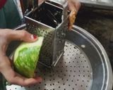 A picture of step 1 of Lauki kofte.