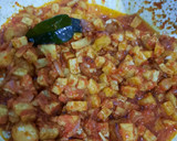 Foto langkah ke 5 dari resep Kentang Telur Puyuh Balado.