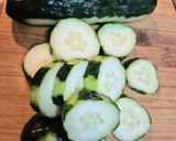Foto del paso 1 de la receta: Zumo refrescante de pepino, hierbabuena, lima y Tajín