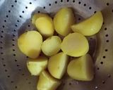 A picture of step 1 of Mix fritters (bhajiya).