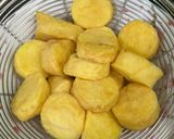 Gambar langkah 1 resipi Sup Masam Pedas Cendawan Tiram dan Tauhu Telur (Ala Thai).