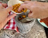 Foto del paso 3 de la receta: Trufas saladas de queso y uva