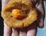 A picture of step 5 of Stuffed Mango Shondesh.