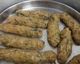 દુધીના મુઠીયાં (Dudhi Muthiya Recipe In Gujarati) રેસીપી સ્ટેપ2ફોટો