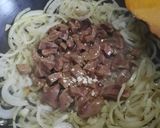 Foto del paso 6 de la receta: Hígado al wok con albahaca