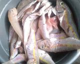 Foto langkah ke 2 dari resep Ikan laes goreng.
