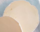 A picture of step 1 of Easy Camembert.