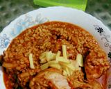 A picture of step 2 of Mash ke daal chicken.