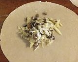 Foto del paso 7 de la receta: Empanadas de queso champiñón  al horno