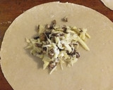 Foto del paso 7 de la receta: Empanadas de queso champiñón  al horno