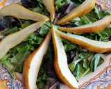 Foto del paso 9 de la receta: Ensalada de pera caramelizada con salsa de kéfir