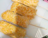 Foto langkah ke 3 dari resep Corndog Roti Tawar.