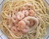 Foto del paso 7 de la receta: Tallarines con salsa de calamares y camarones al ajillo