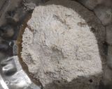 A picture of step 2 of Desi style Chhole Achhari piza.