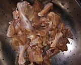 A picture of step 1 of Dhaba style chicken curry.