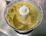 Une image de l'étape 5 de Sauce salade à la moutarde, herbes et cornichons.